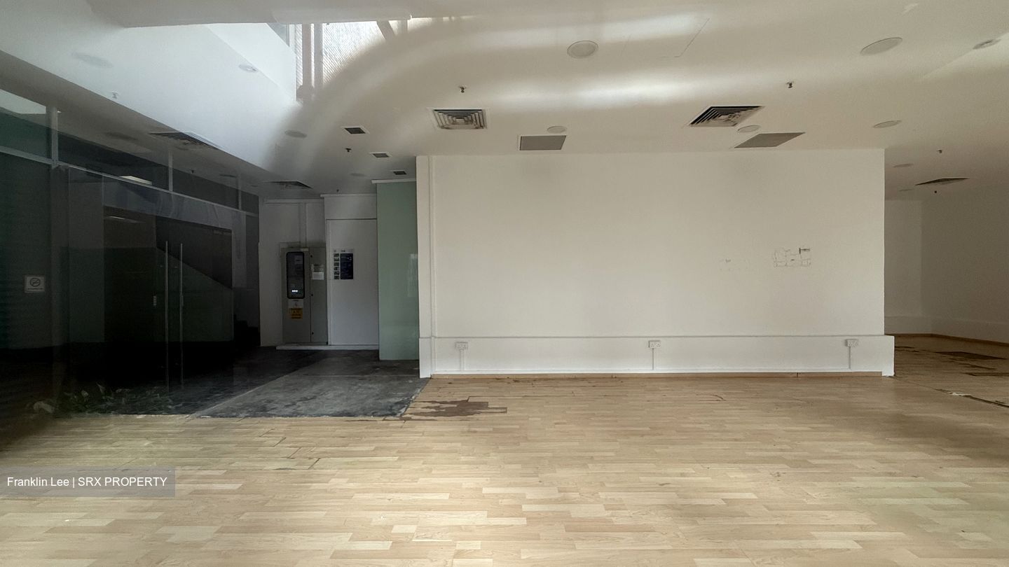 Roxy Square (D15), Shop House #584525581
